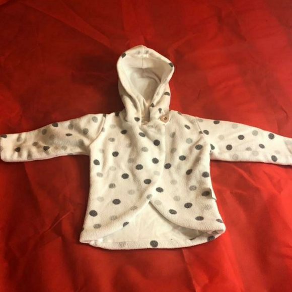 Kids like new sweater - Picture 2 of 2